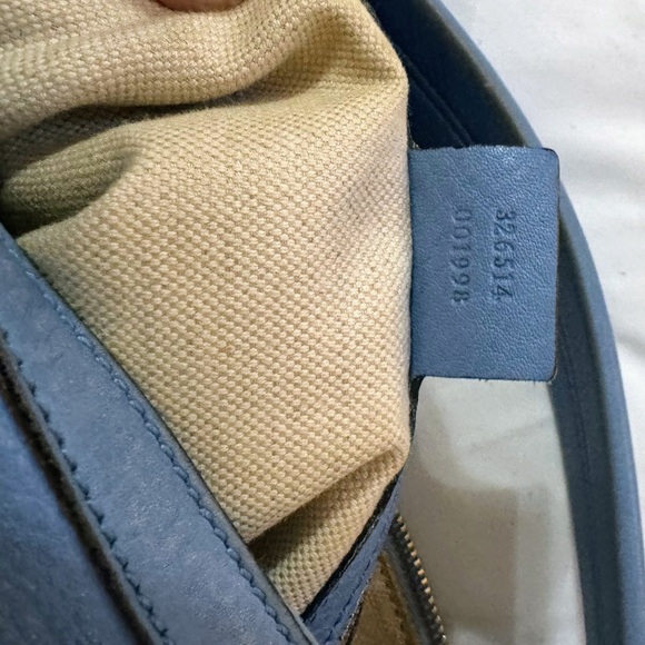 Gucci Blue Leather Hobo Bag with Gold Hardware - Picture 13 of 16